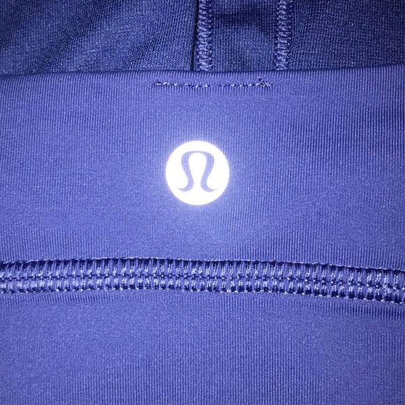 LULULEMON Two Way Sports Bra - Picture 4 of 5